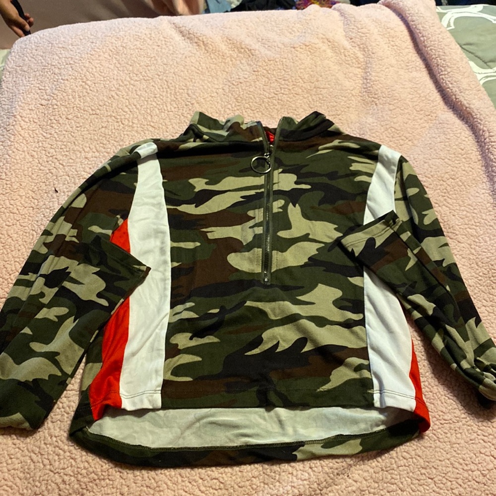 cute camo top